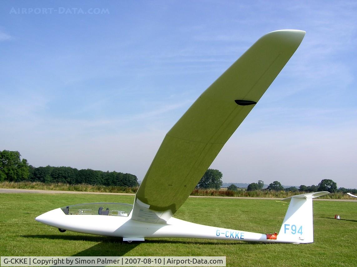G-CKKE, 2004 Schempp-Hirth Duo Discus (XL)T C/N 103, Duo Discus T pictured at Husbands Bosworth