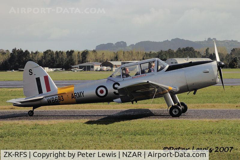 ZK-RFS, 1950 De Havilland DHC-1 Chipmunk T.10 C/N C1/0141, ex-RAF WB693 with the Reserve Flying School
