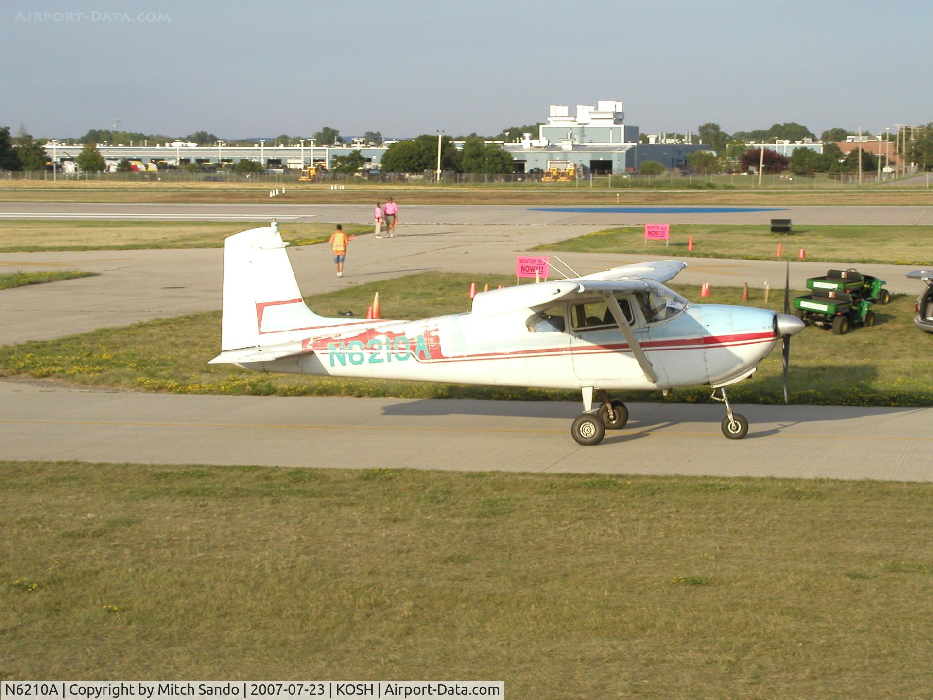N6210A, 1956 Cessna 182 Skylane C/N 33010, EAA AirVenture 2007.