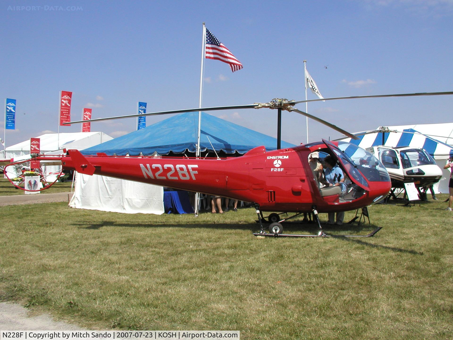 N228F, 2007 Enstrom F-28F Falcon C/N 819, EAA AirVenture 2007.
