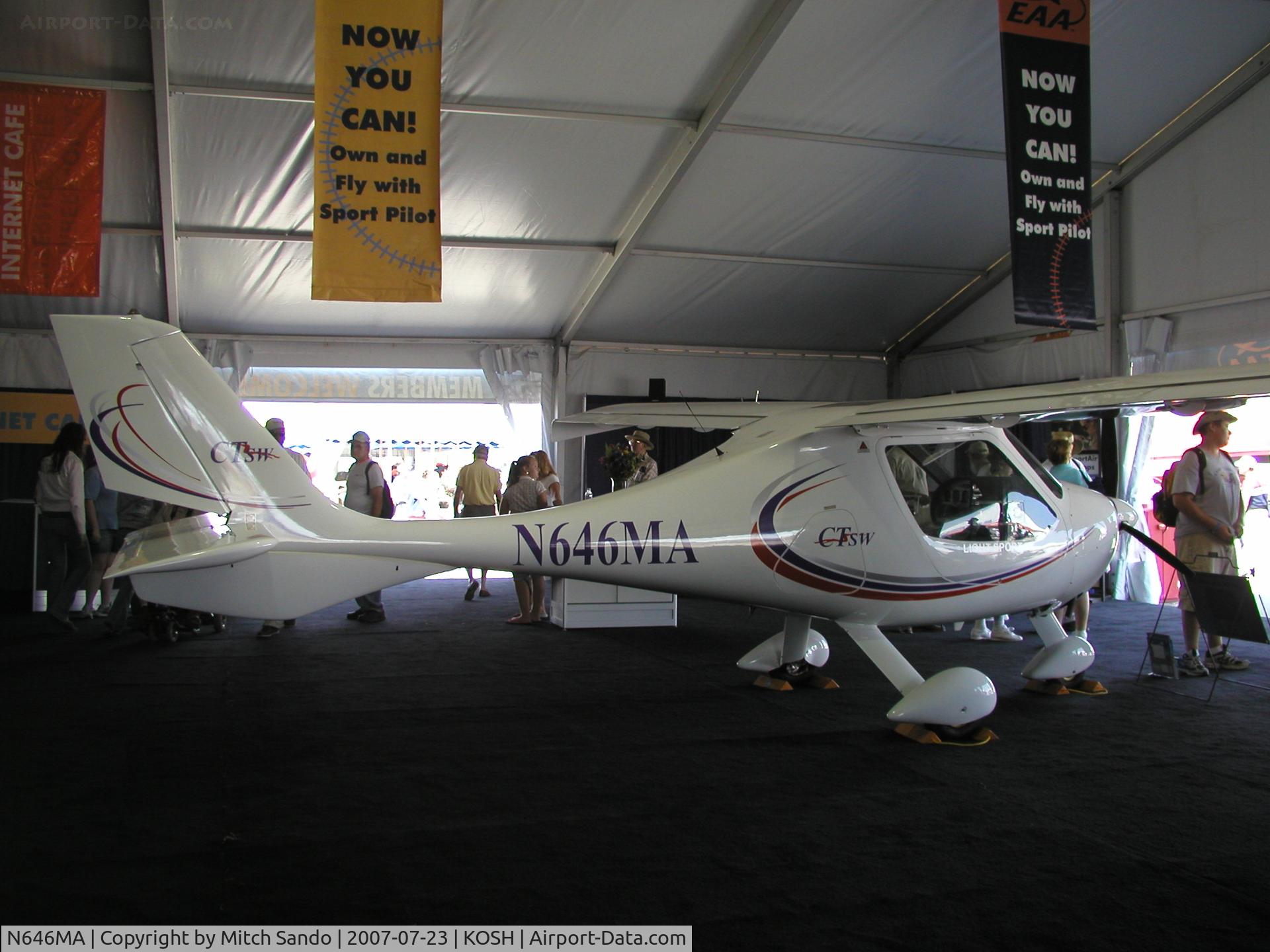 N646MA, 2005 Flight Design CTSW C/N 05-11-07, EAA AirVenture 2007.