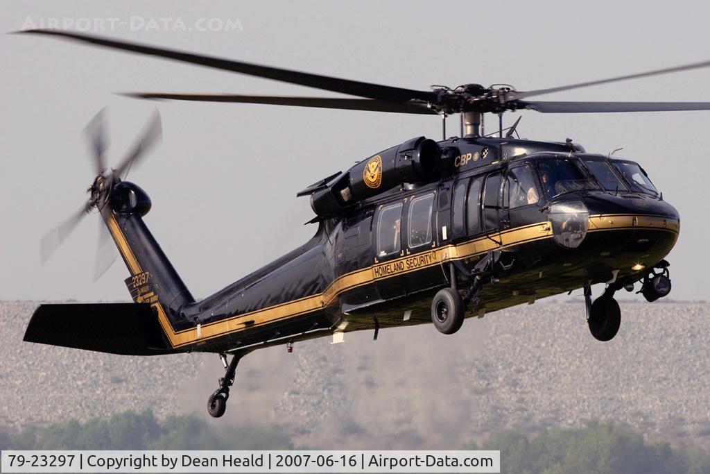 79-23297, 1979 Sikorsky UH-60A Black Hawk C/N 70.0114, United States Department of Homeland Security UH-60A Blackhawk arriving at Hansen Dam Park.