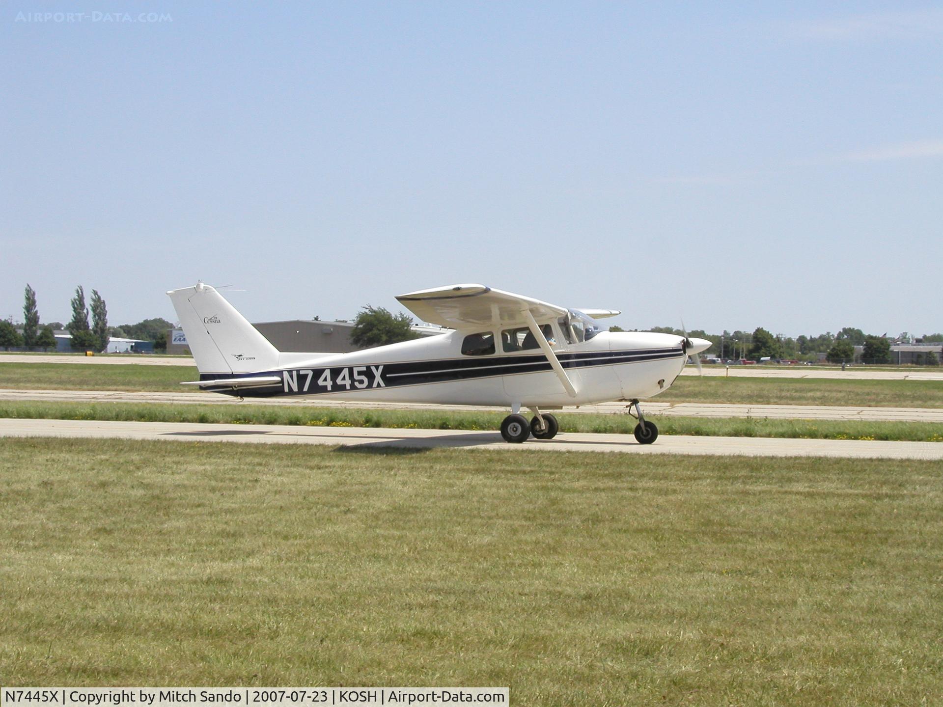N7445X, 1960 Cessna 172B C/N 17247945, EAA AirVenture 2007.