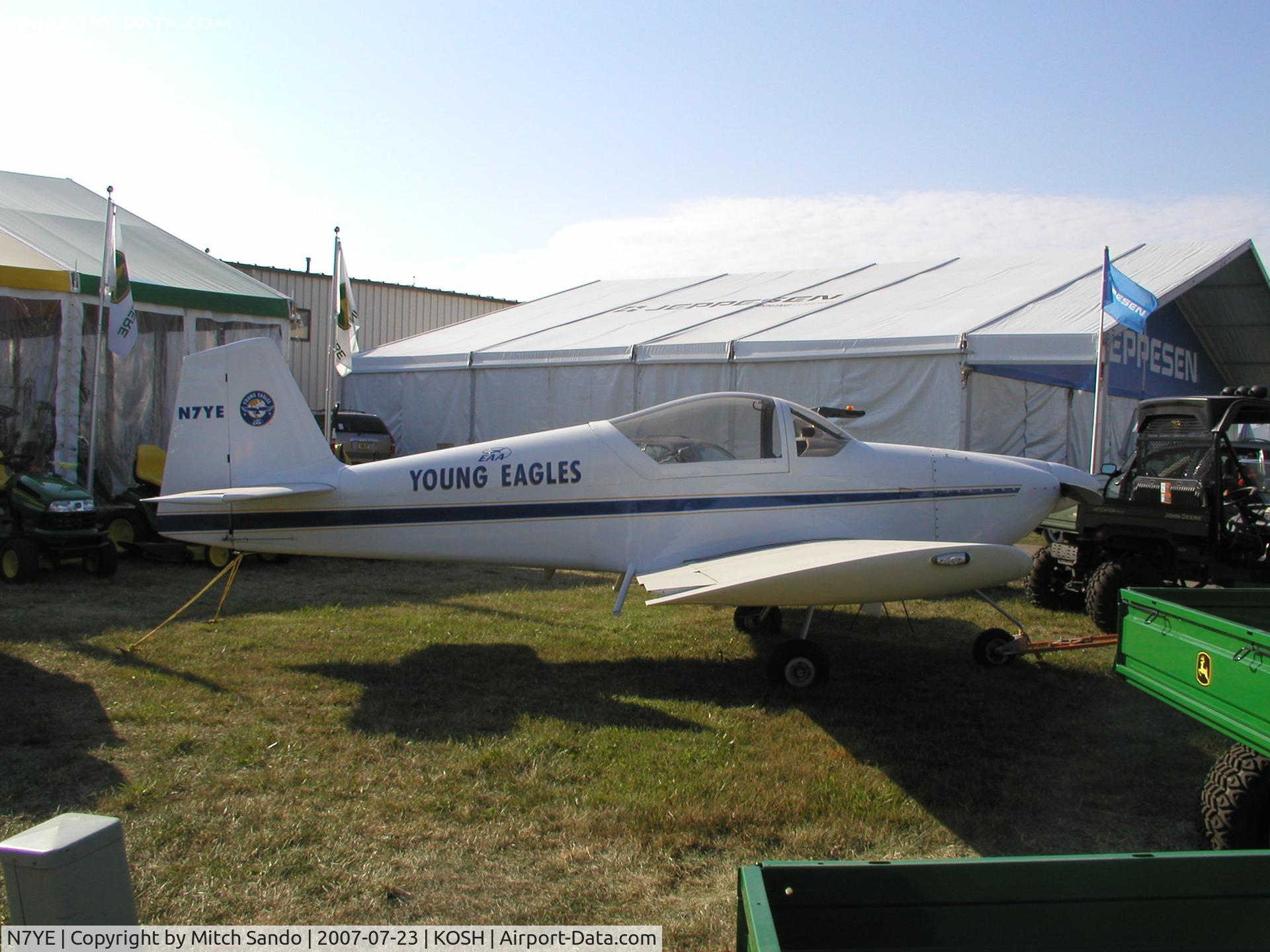 N7YE, 2000 Vans RV-6A C/N 3315, EAA AirVenture 2007.