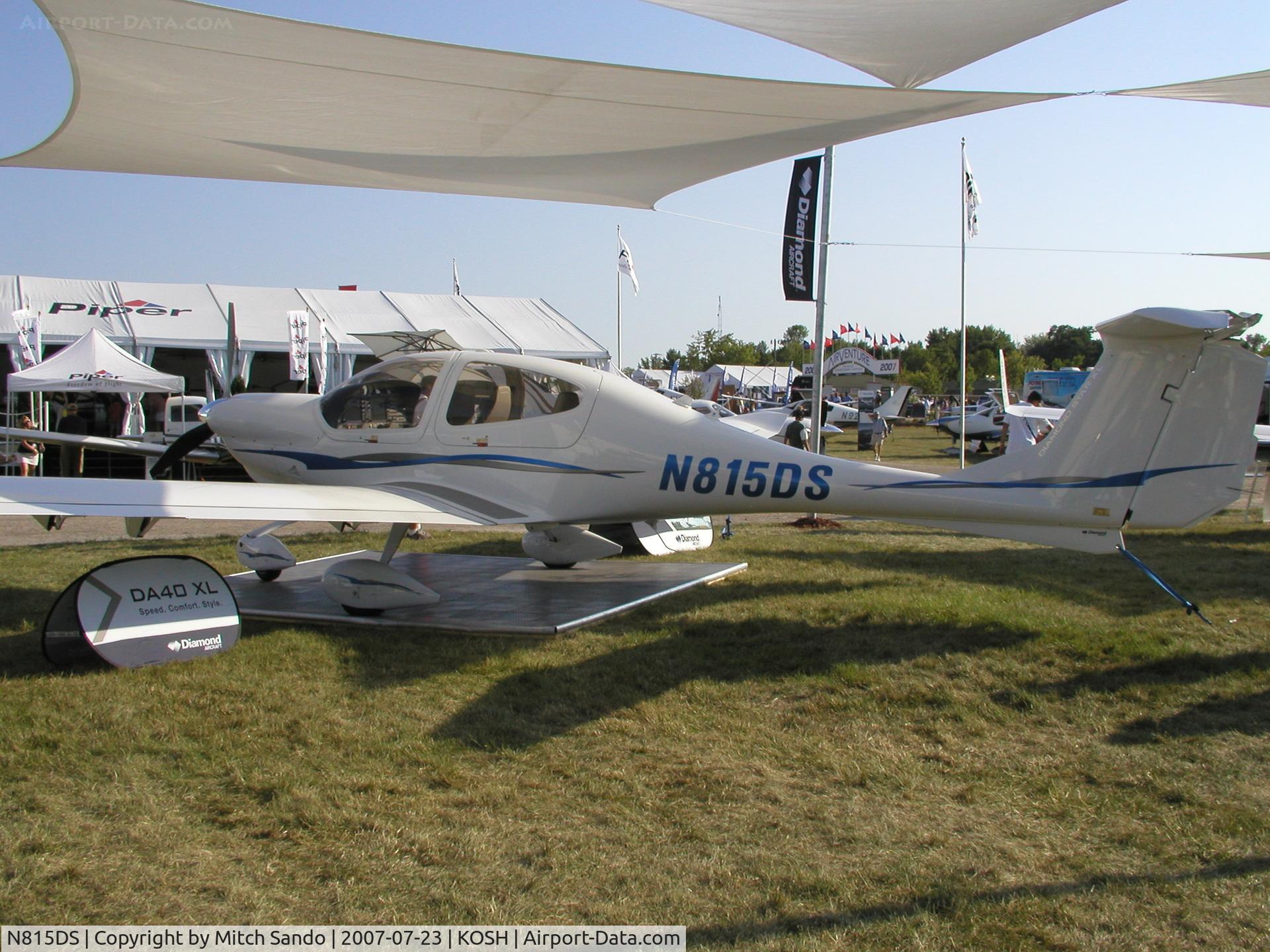 N815DS, 2007 Diamond DA-40 Diamond Star C/N 40.815, EAA AirVenture 2007.