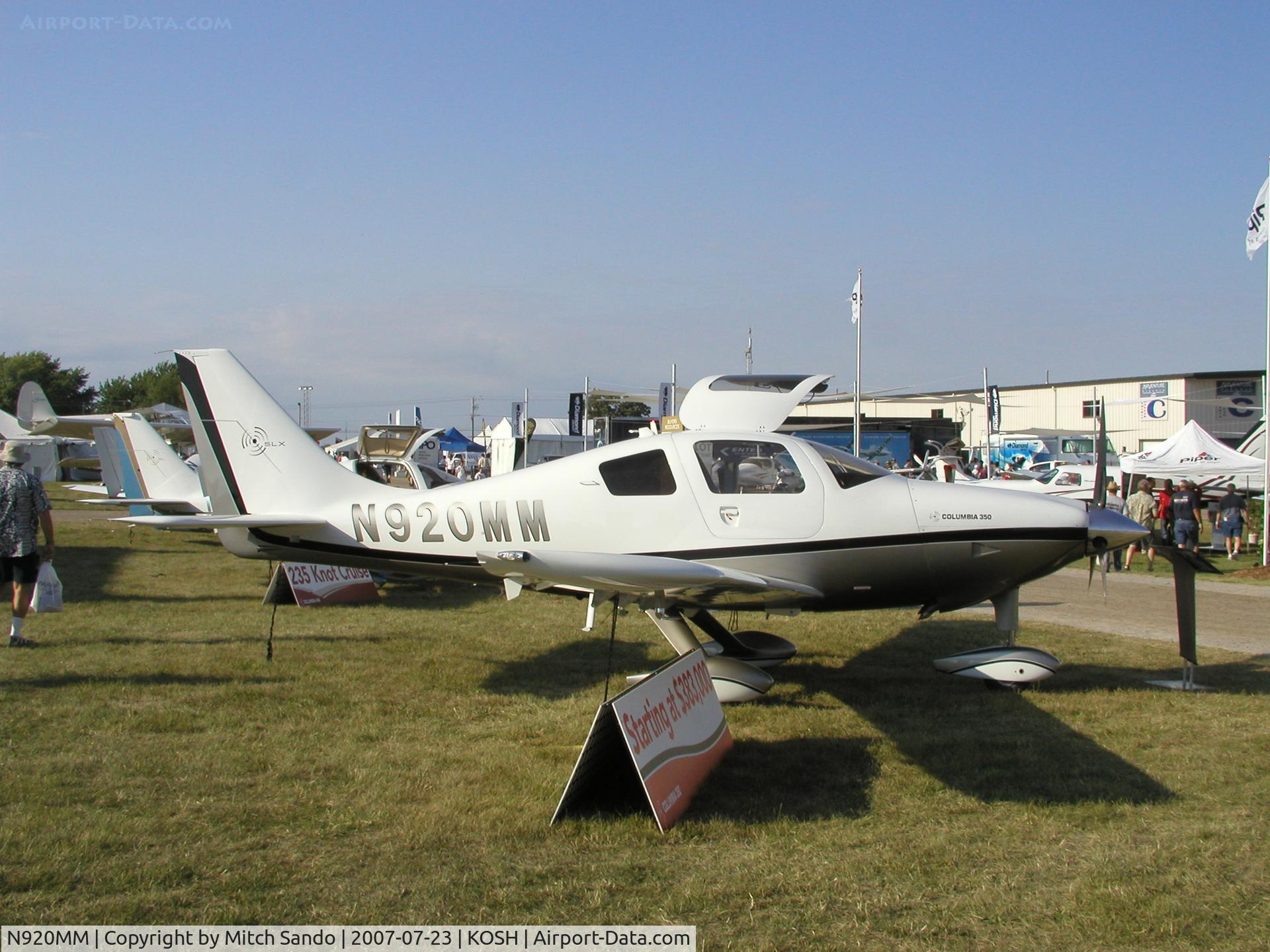 N920MM, 2007 Columbia Aircraft Mfg LC42-550FG C/N 42558, EAA AirVenture 2007.