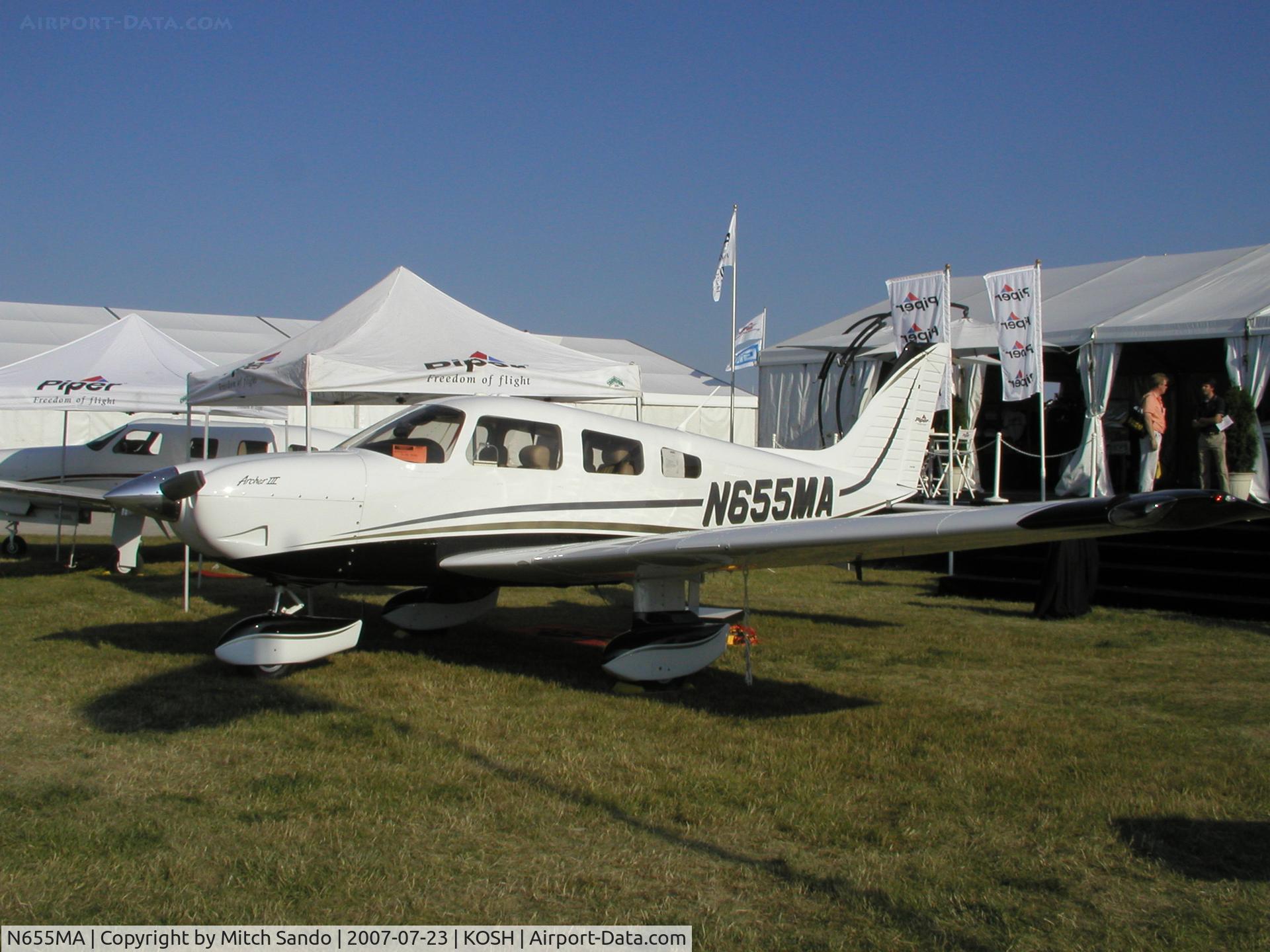 N655MA, 2007 Piper PA-28-181 C/N 2843655, EAA AirVenture 2007.
