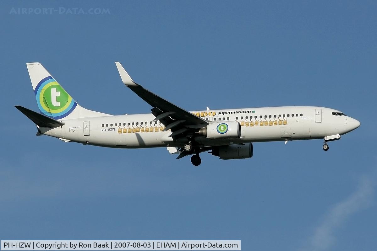 PH-HZW, 2002 Boeing 737-8K2 C/N 29345, Transavia's new Jumbo Jet! The first of three aircraft that will advertise the Jumbo supermarket chain