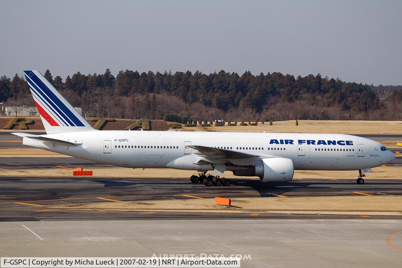 F-GSPC, 1998 Boeing 777-228/ER C/N 29004, Taxiing to the gate