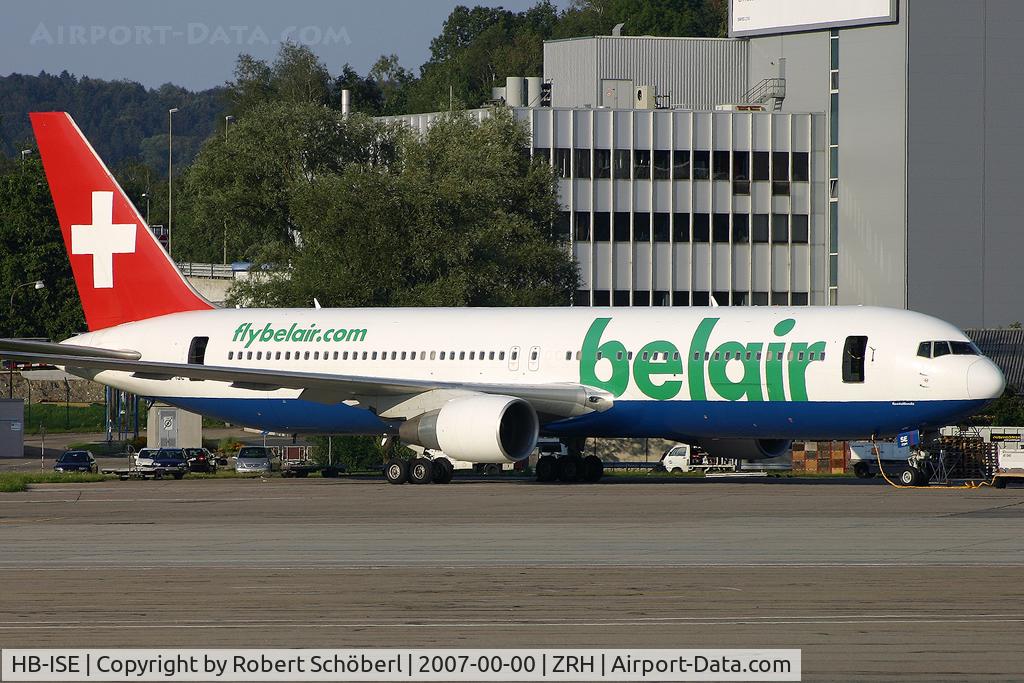 HB-ISE, 1997 Boeing 767-3Q8 C/N 27600, Waiting for the next flight