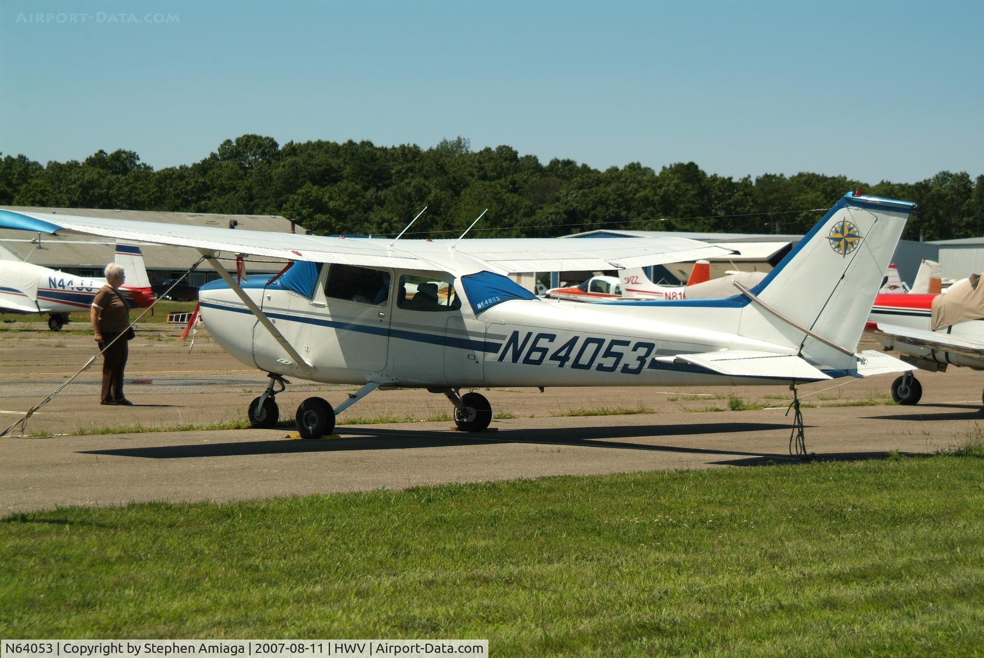 N64053, 1975 Cessna 172M C/N 17264990, On the ramp at Brookhaven...
