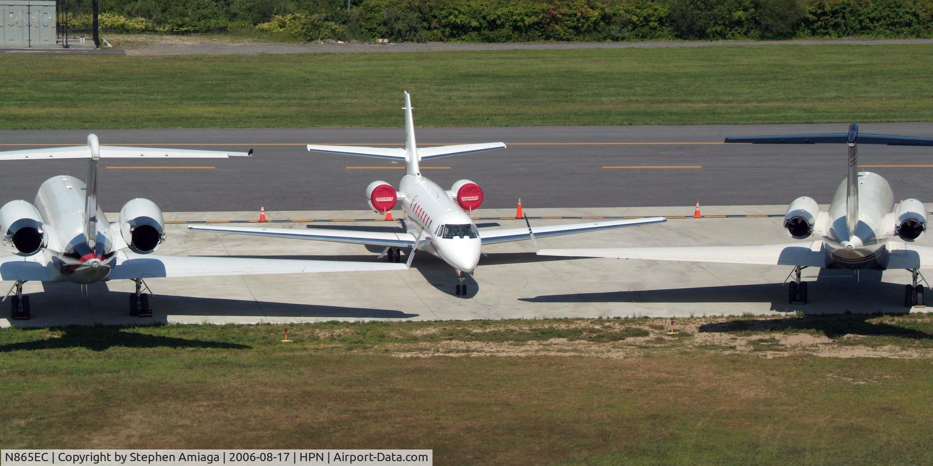 N865EC, 2005 Cessna 680 Citation Sovereign C/N 680-0028, On the ramp at Westchester...