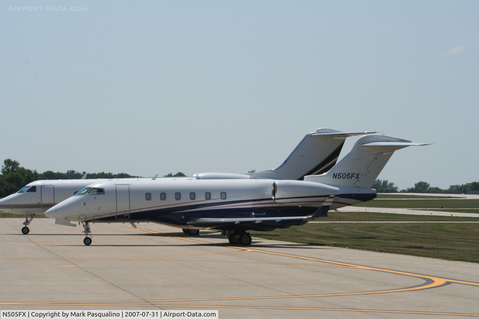 N505FX, 2003 Bombardier Challenger 300 (BD-100-1A10) C/N 20006, BD-100-1A10