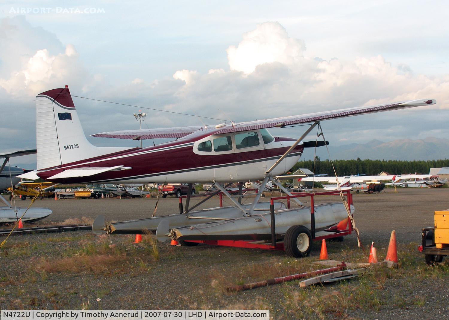 N4722U, Cessna 180G C/N 18051422, Parked by Lake Hood