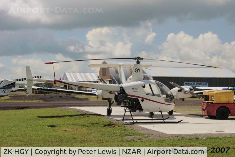 ZK-HGY, Robinson R22 Beta II C/N 3903, trainer