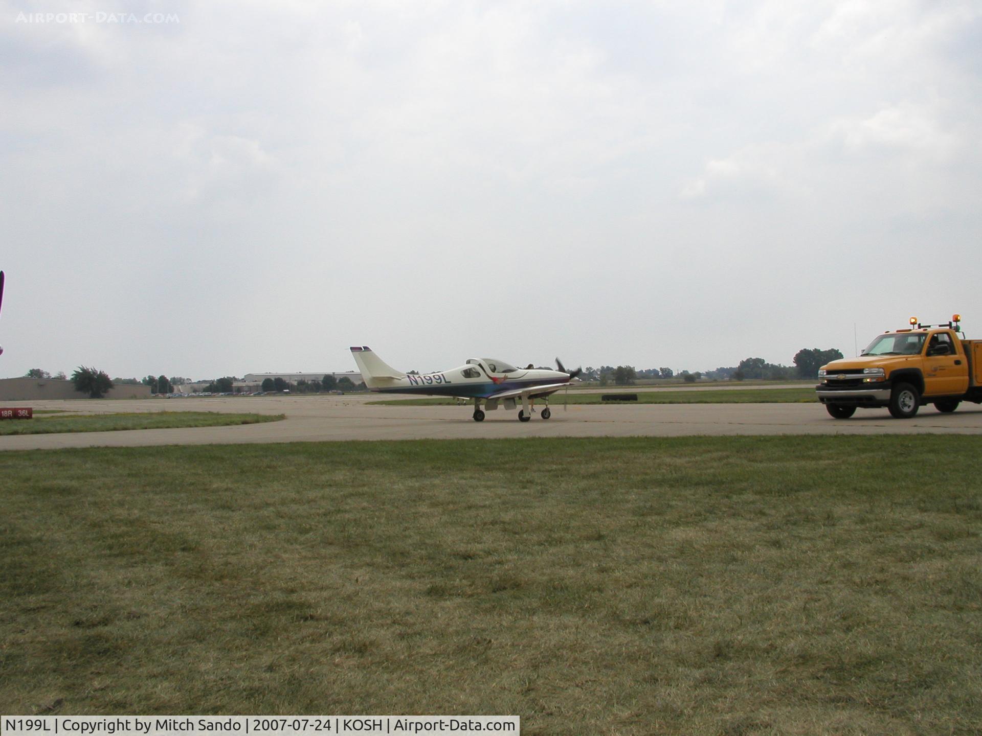 N199L, 1999 Lancair 2000 C/N 2000-001, EAA AirVenture 2007.