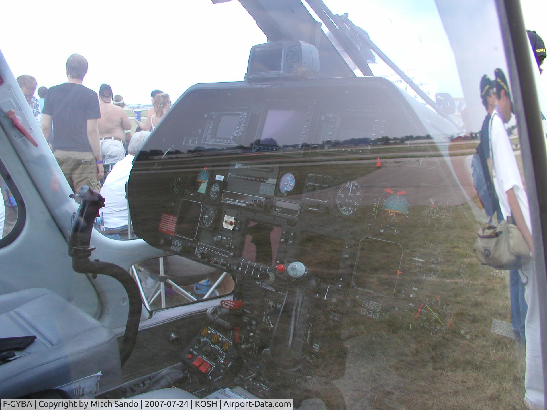 F-GYBA, Agusta A-109E Power C/N 11086, EAA AirVenture 2007.