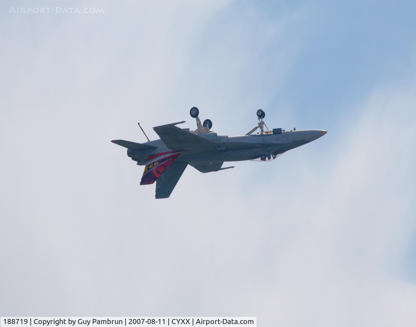 188719, McDonnell Douglas CF-188A Hornet C/N 0178/A139, Paint scheme celebrates 25 years of the Hornet