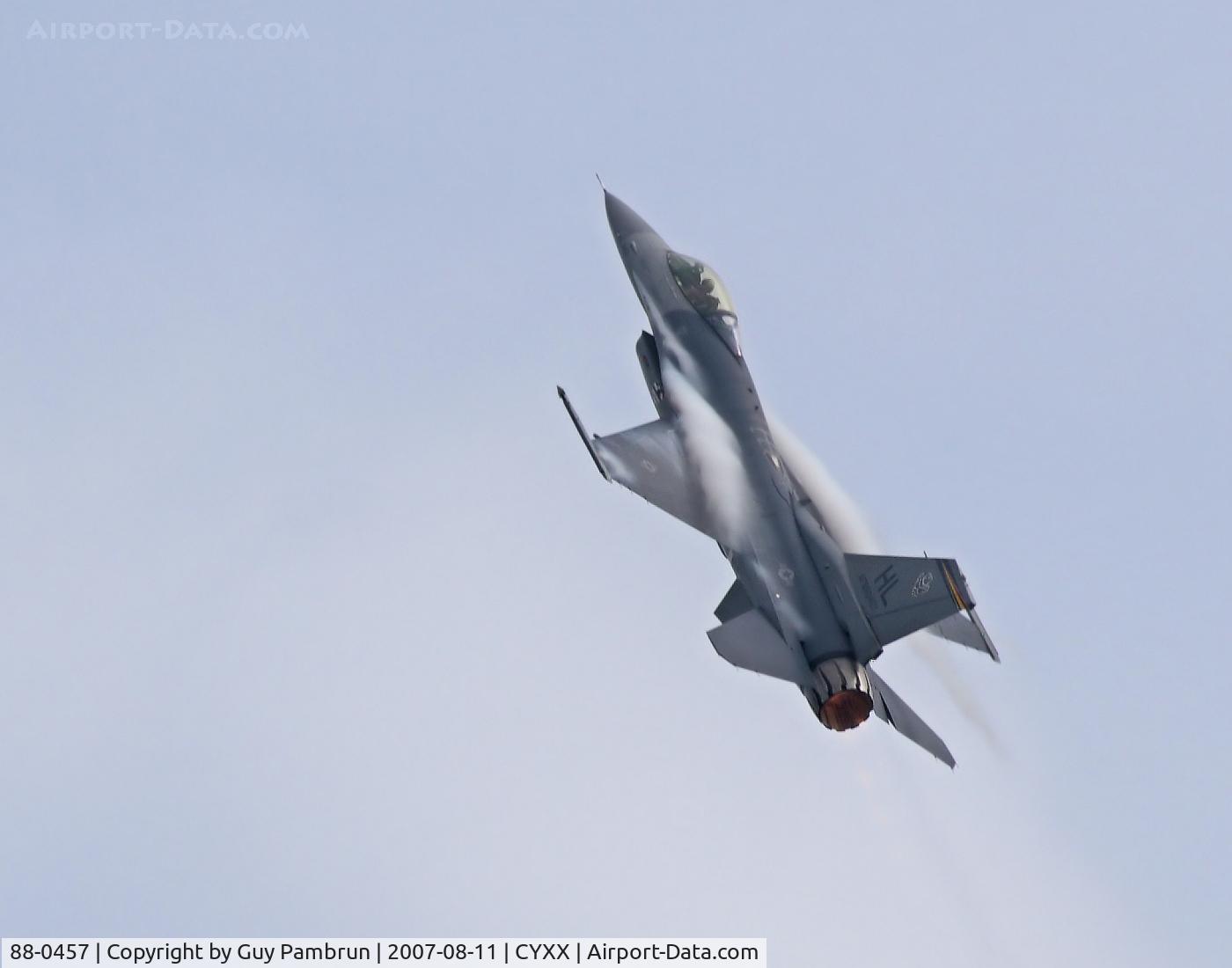 88-0457, 1988 General Dynamics F-16CG Night Falcon C/N 1C-59, He climbed to 15,000 in seconds
