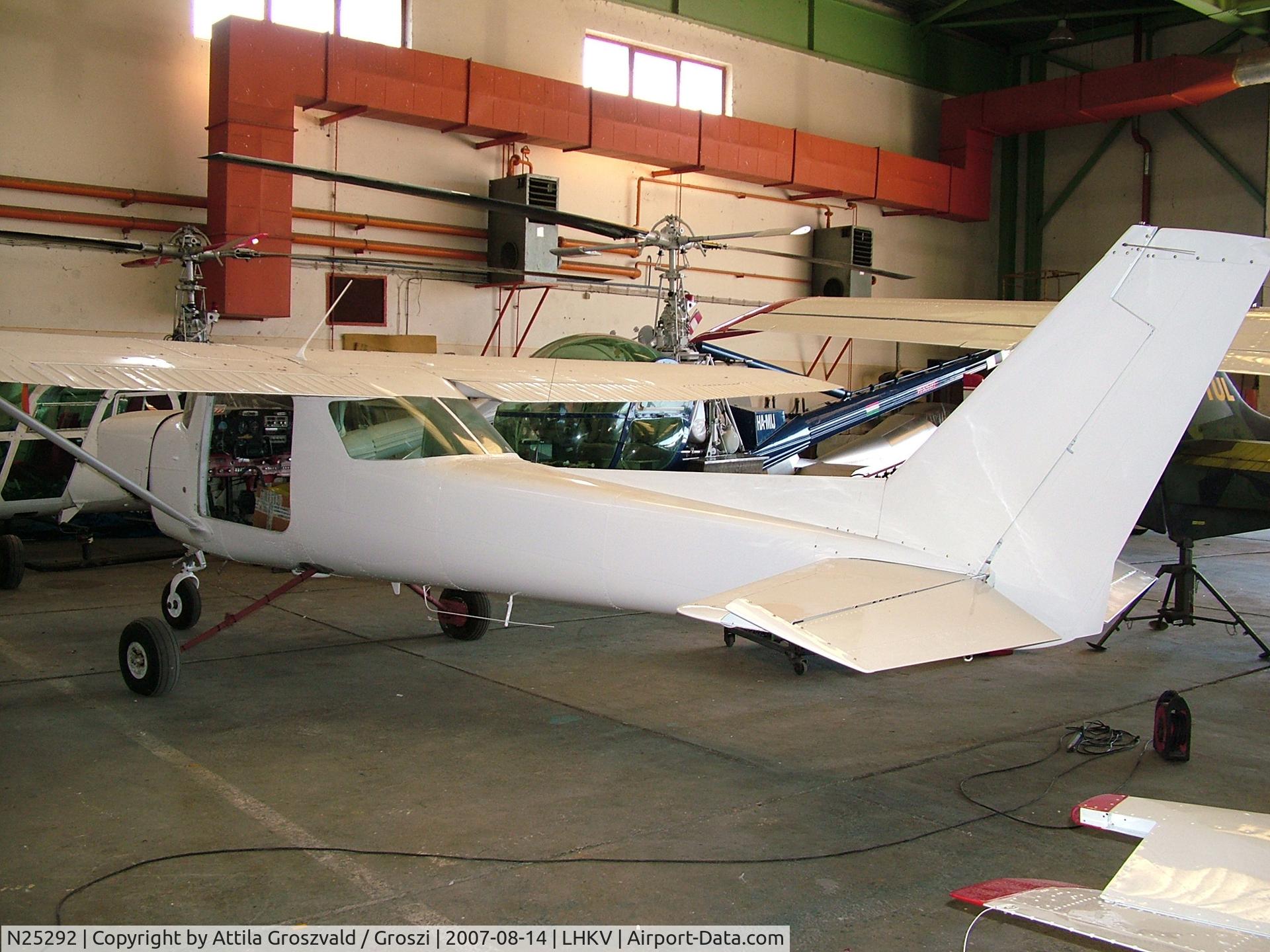 N25292, 1977 Cessna 152 C/N 15280575, Hungary LHKV-Kaposujlak Airport
