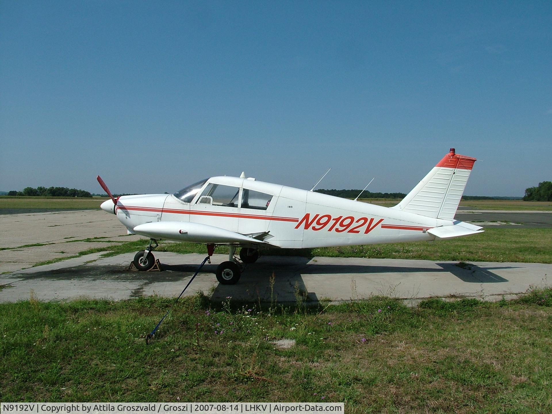 N9192V, 1965 Piper PA-28-180 C/N 28-3268, Hungary LHKV-Kaposujlak Airport