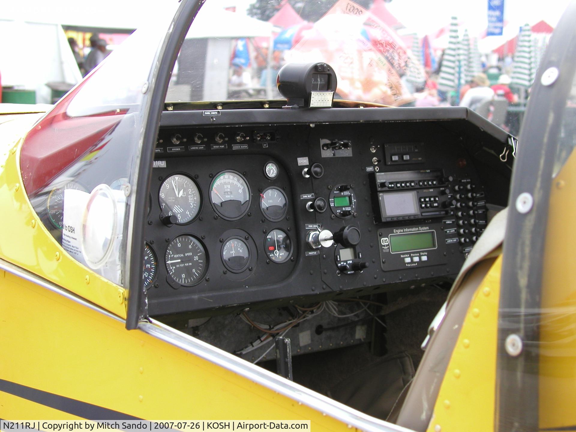 N211RJ, 2004 Thorp T-211 SP E C/N 002, EAA AirVenture 2007.