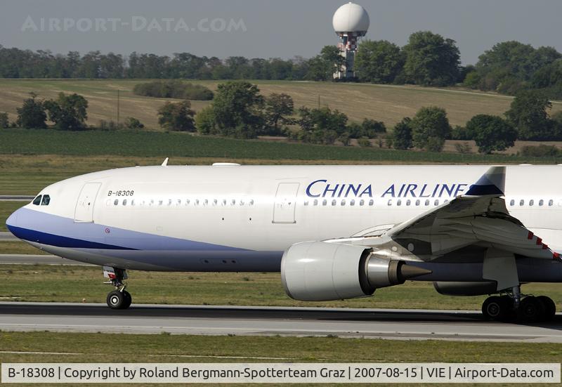 B-18308, 2005 Airbus A330-302 C/N 699, A 330-