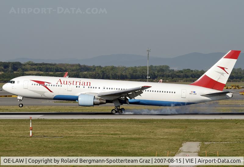 OE-LAW, 1992 Boeing 767-3Z9/ER C/N 26417, b 767-3z9