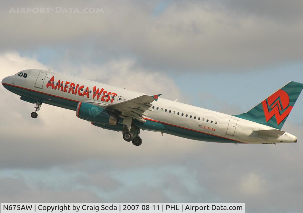 N675AW, 2005 Airbus A320-232 C/N 2405, A US Airways A320 in the increasingly rare old America West colors.