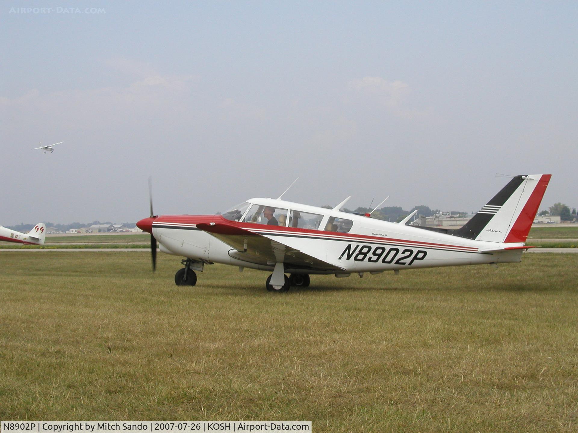 N8902P, 1966 Piper PA-24-260 C/N 24-4357, EAA AirVenture 2007.