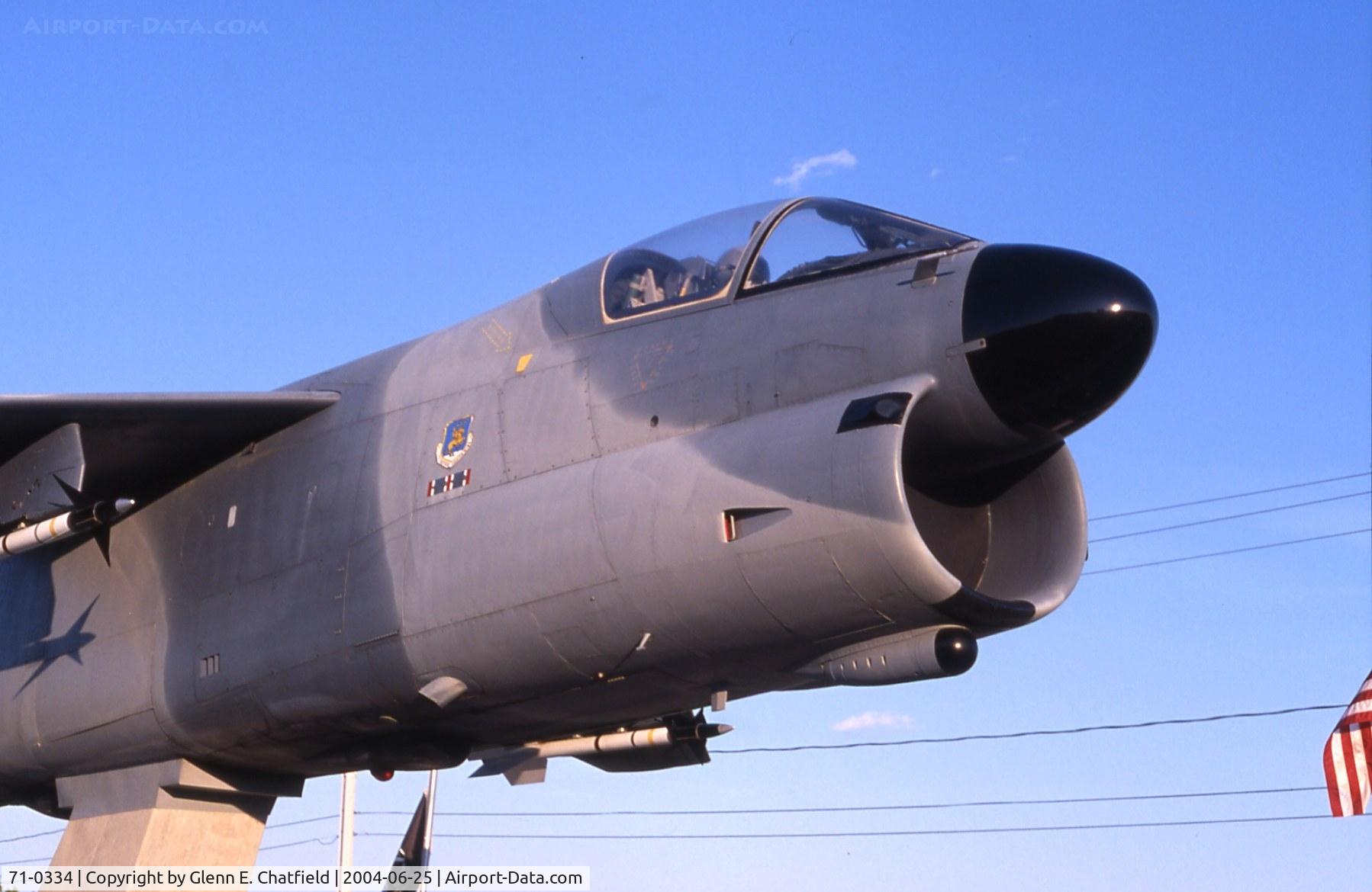 71-0334, 1971 LTV A-7D Corsair II C/N D-245, Close-up of the A-7D at Altoona, IA vet's memorial