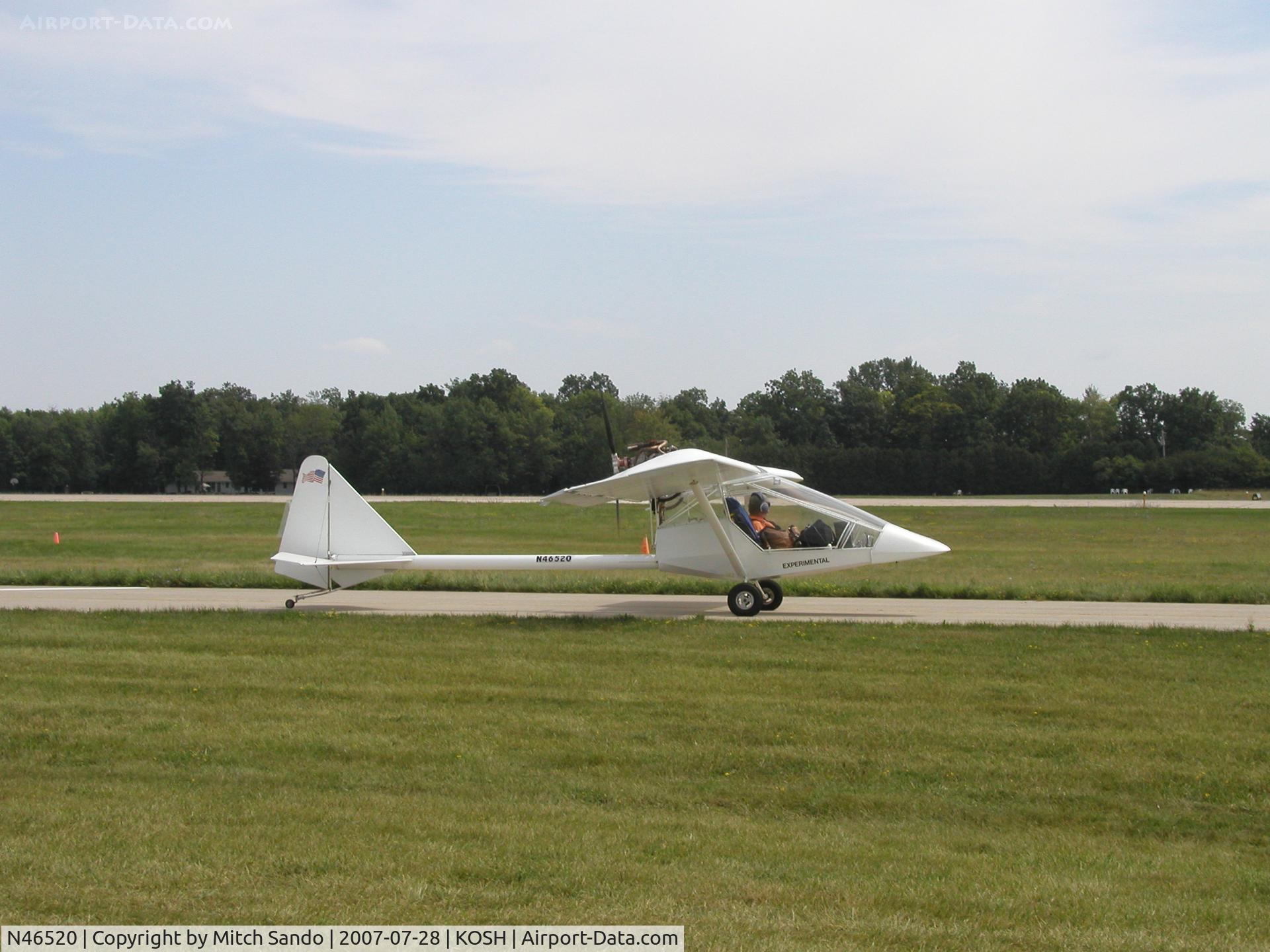 N46520, 2005 Kolb Twinstar MkIII C/N M3X03 4000 47, EAA AirVenture 2007.