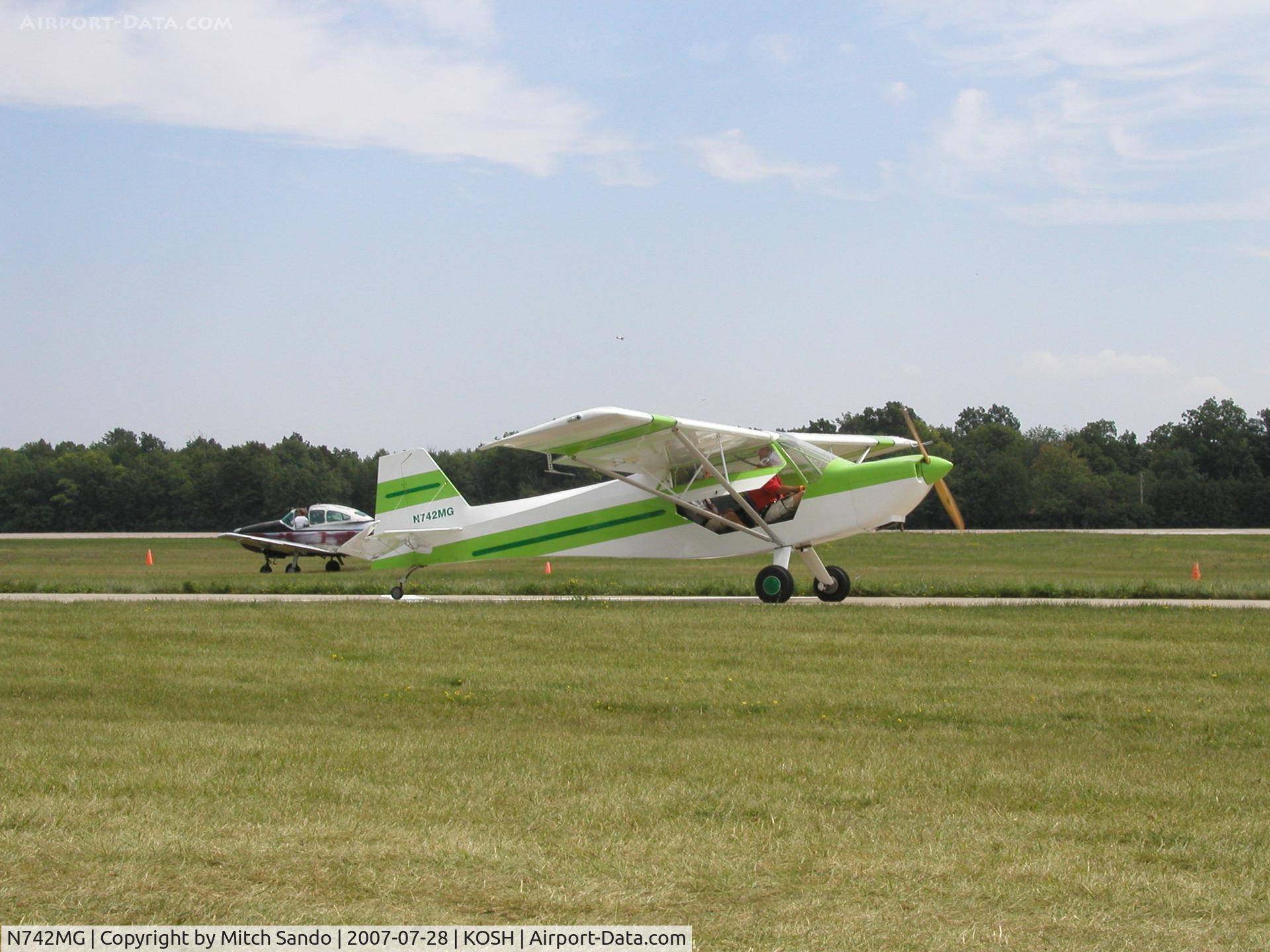 N742MG, 2006 Rans S-7S Courier C/N 1003354, EAA AirVenture 2007.