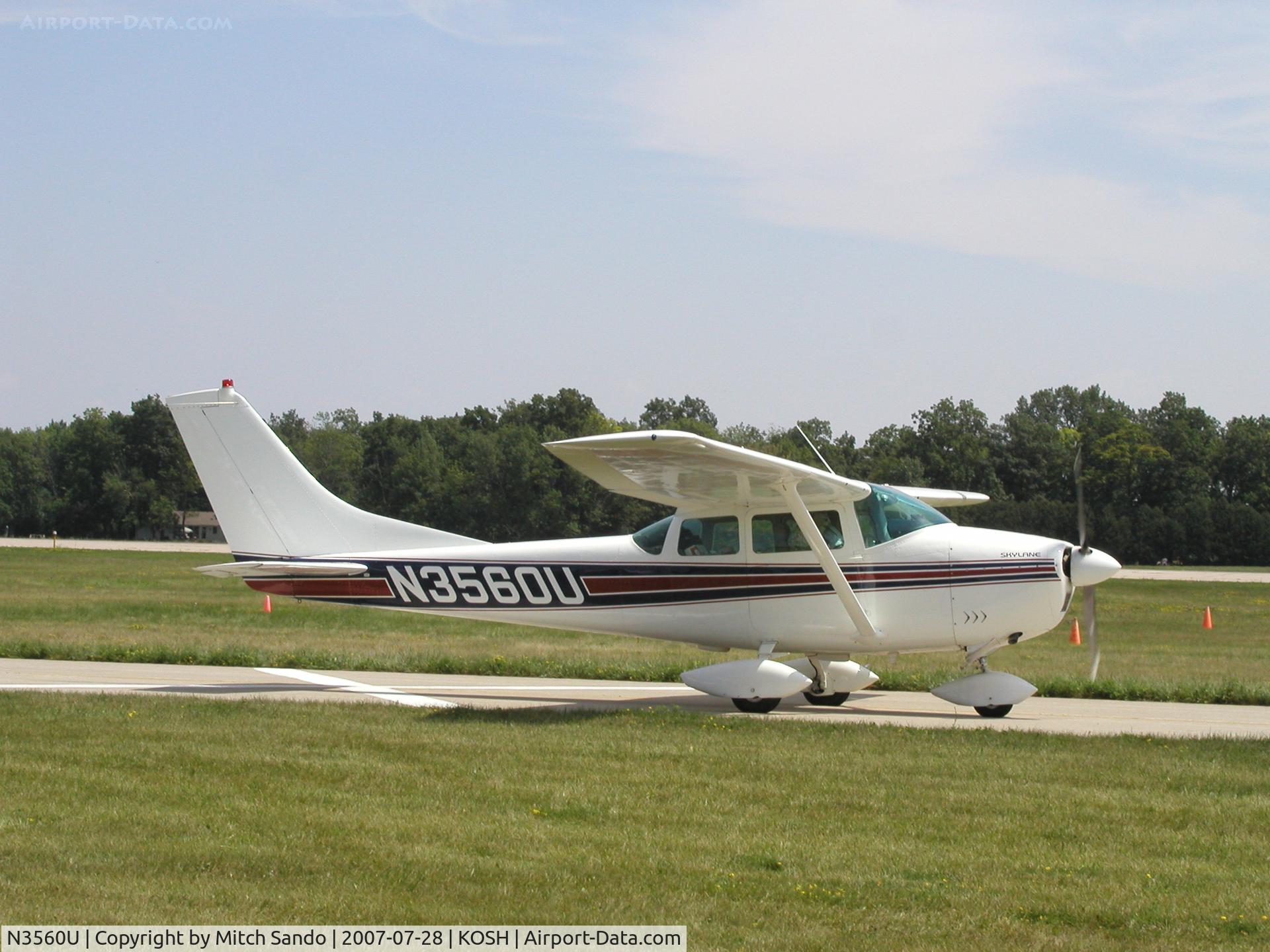 N3560U, 1963 Cessna 182F Skylane C/N 18254960, EAA AirVenture 2007.