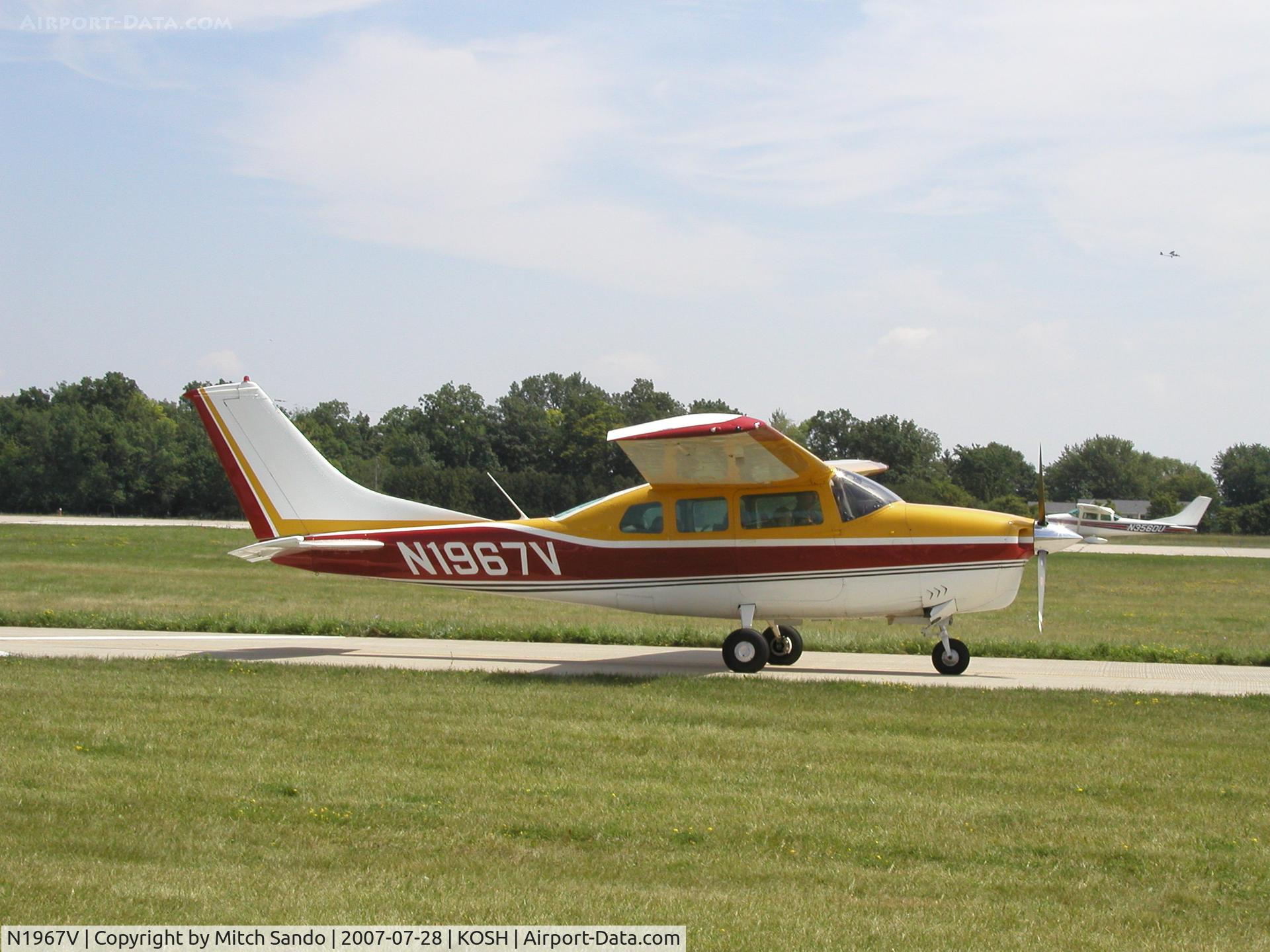 N1967V, 1967 Cessna 210G Centurion C/N 21058849, EAA AirVenture 2007.