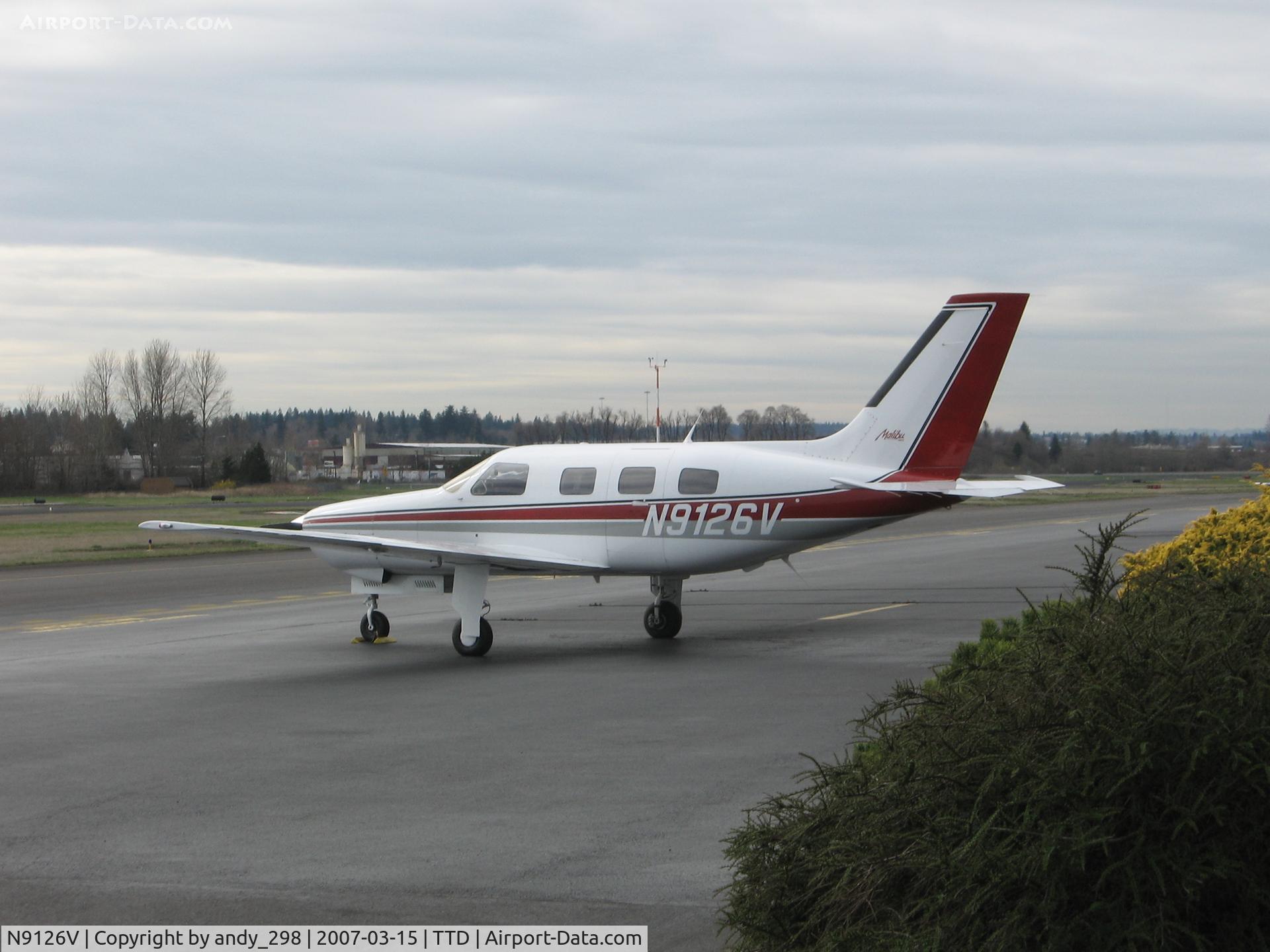 N9126V, 1987 Piper PA-46-310P Malibu C/N 4608087, parked at Gorge Winds