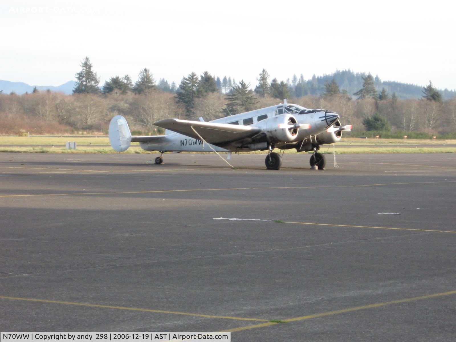 N70WW, 1945 Beech D18S C/N A-38, this plane looks like it's seen better days