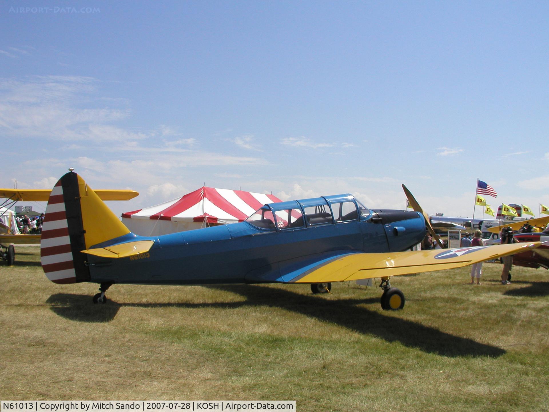 N61013, 1944 Fairchild M-62A Cornell C/N T43-7240, EAA AirVenture 2007.
