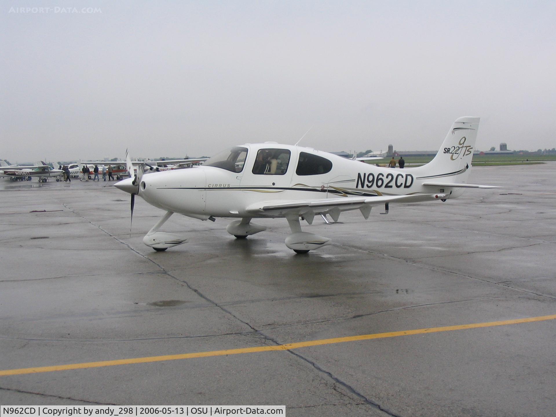 N962CD, 2006 Cirrus SR22 C/N 1849, factory demonstrator i believe