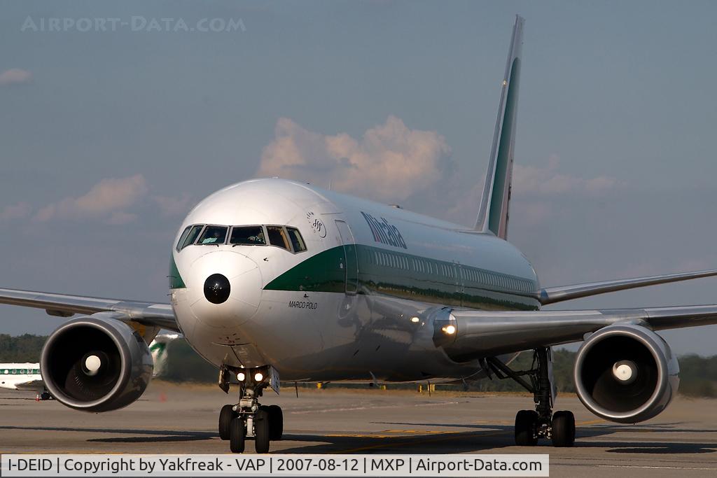 I-DEID, 1995 Boeing 767-33A C/N 27468, Alitalia Boeing 767-300