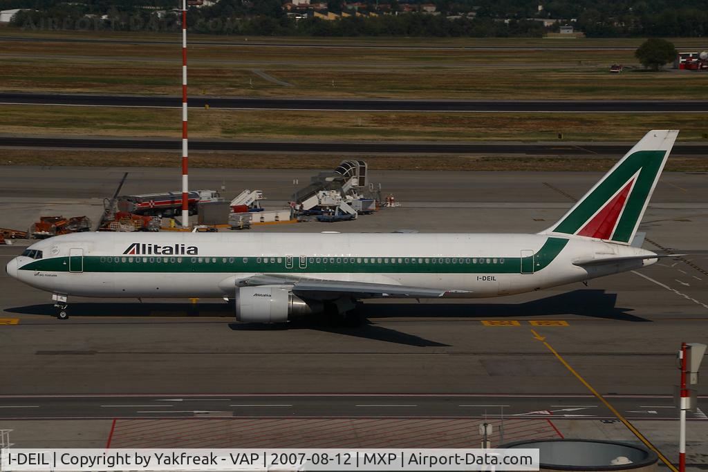 I-DEIL, 1996 Boeing 767-33A/ER C/N 28147, Alitalia Boeing 767-300