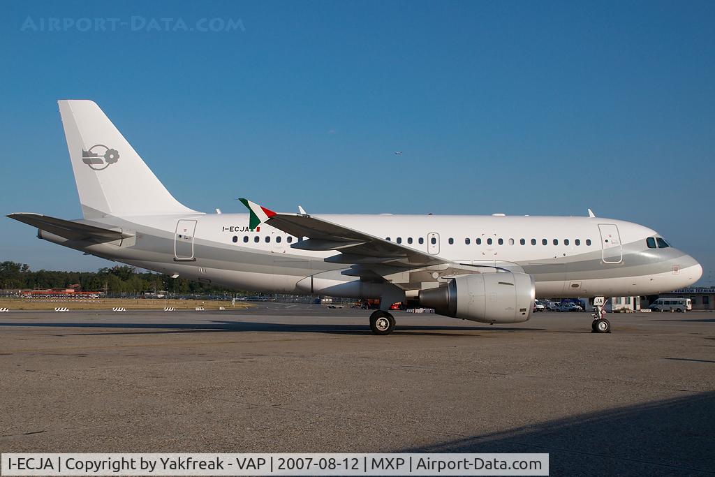 I-ECJA, 2005 Airbus A319-115LR C/N 2440, Eurofly Airbus 319CJ operated for Mr. Berlusconi