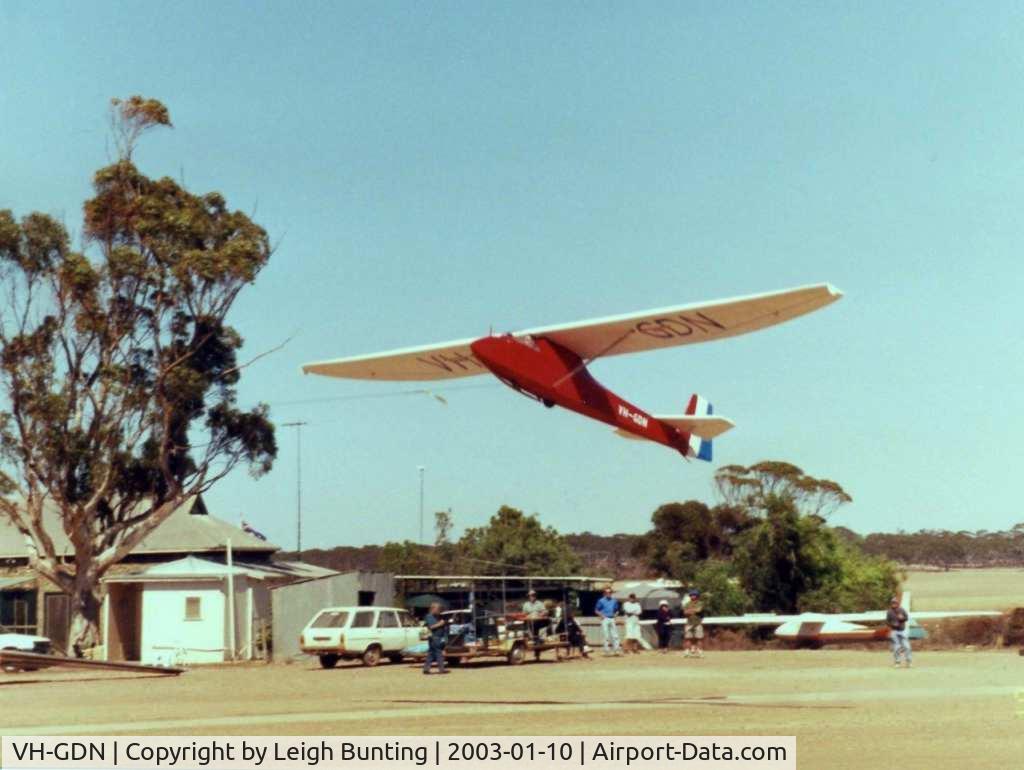VH-GDN, 1955 Schneider Grunau Baby II C/N GFA-HB-19, Winch launch at Barossa Valley Gliding Club,  South Australia