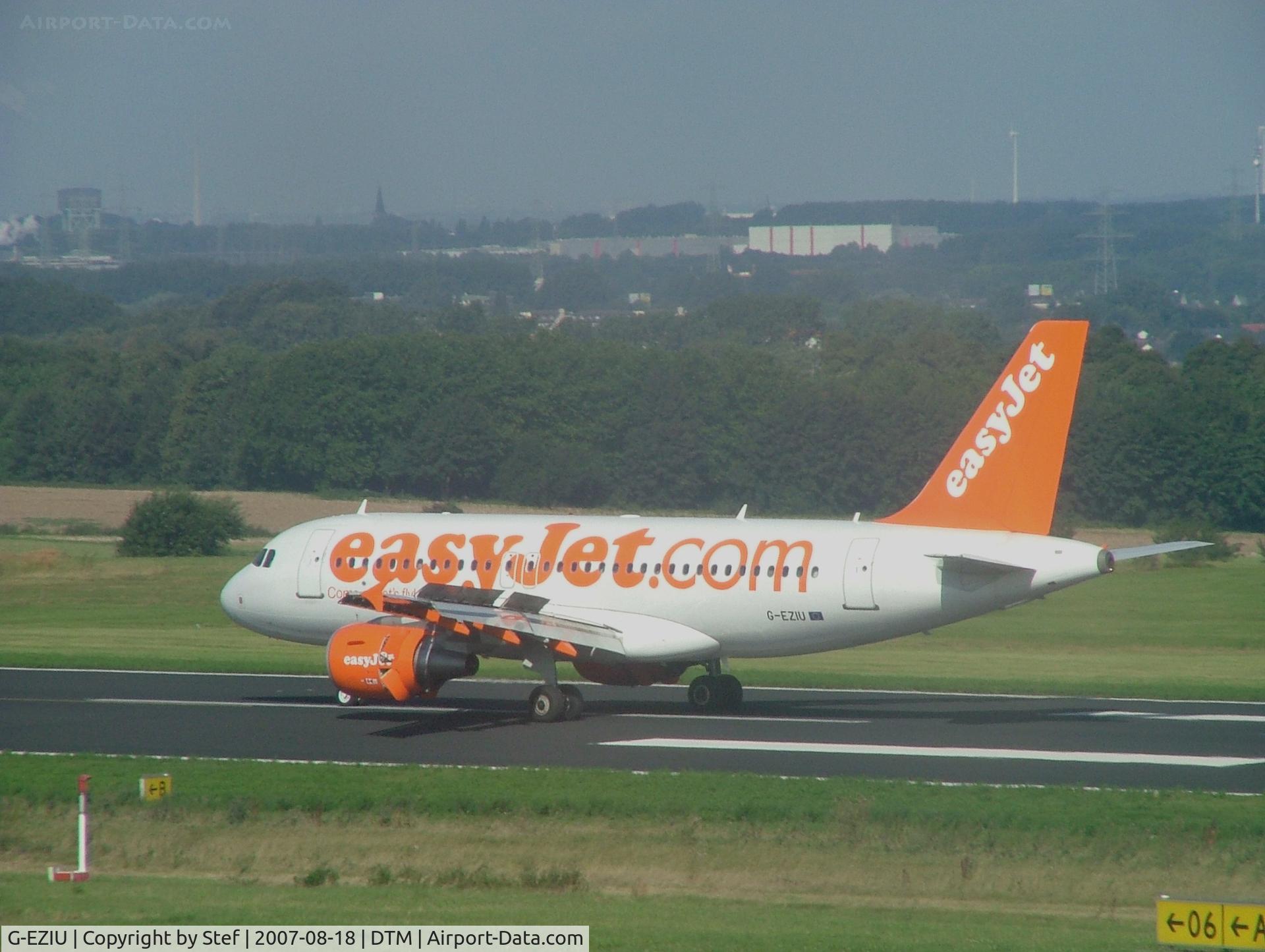 G-EZIU, 2005 Airbus A319-111 C/N 2548, Airbus A-319