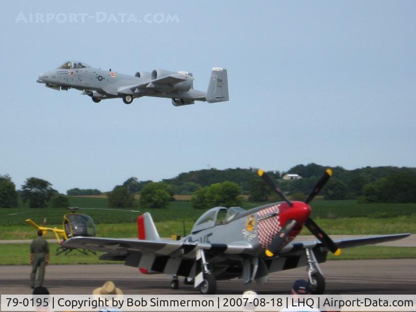 79-0195, Fairchild Republic A-10A Thunderbolt II C/N A10-0459, A10 Thunderbolt (AF 79-195) from Davis-Monthan AFB at Wings of Victory - Lancaster, OH