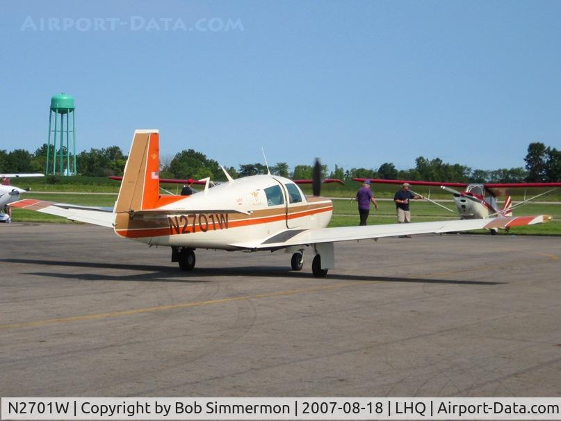 N2701W, 1966 Mooney M20E C/N 1016, Attending Wings of Victory Airshow - Lancaster, OH