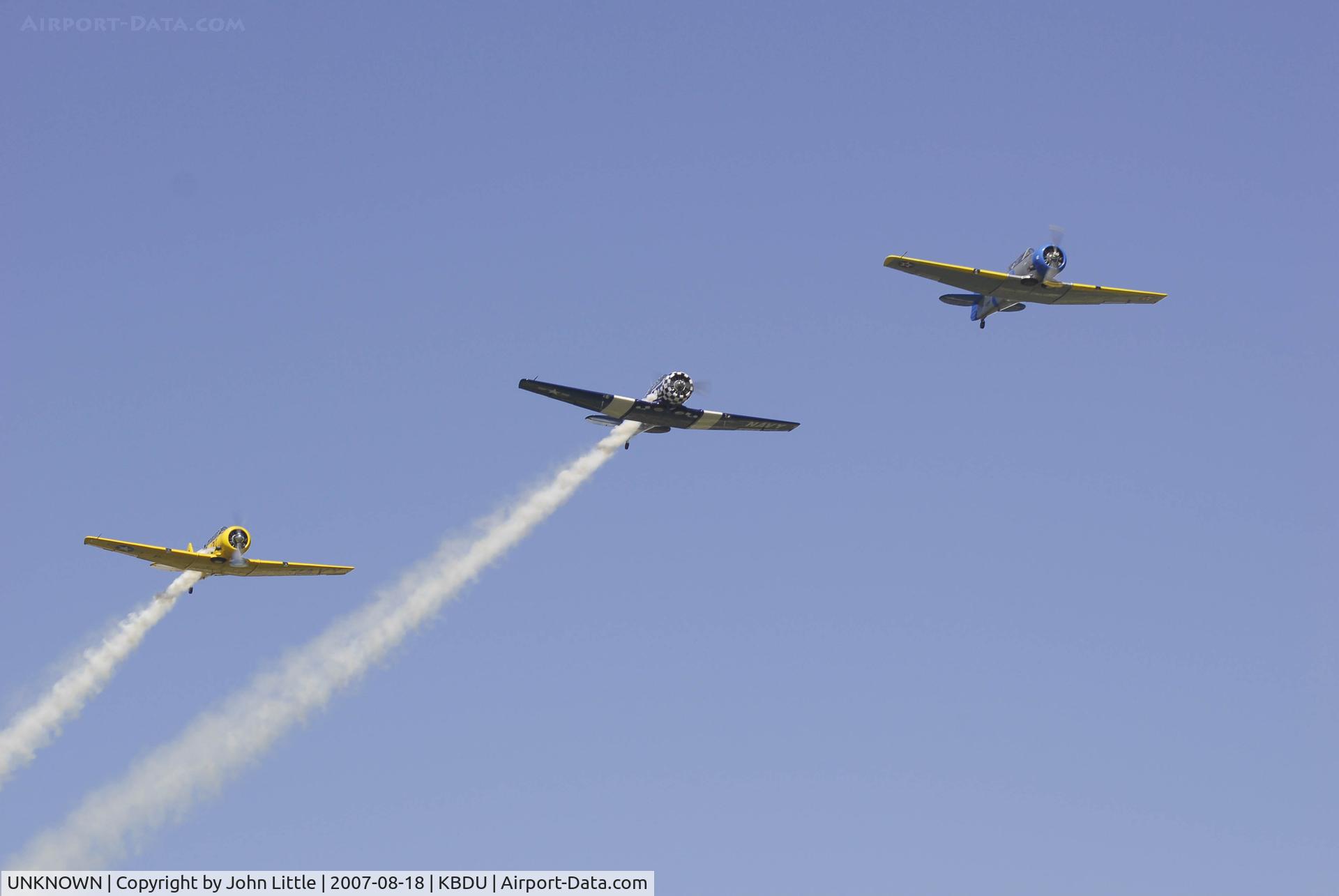 UNKNOWN, , SNJ Formation over Boulder Airport