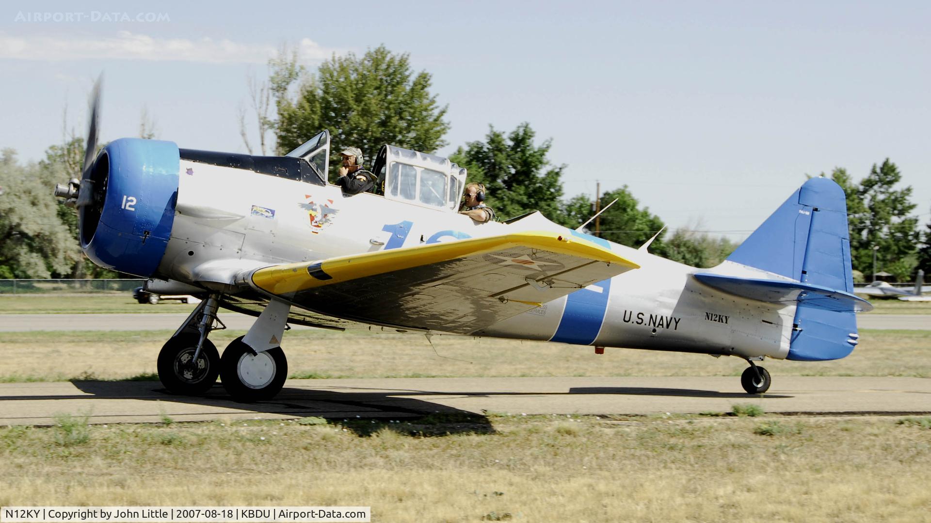 N12KY, 1943 North American SNJ-5 Texan Texan C/N 90995, Taxi By at Boulder
