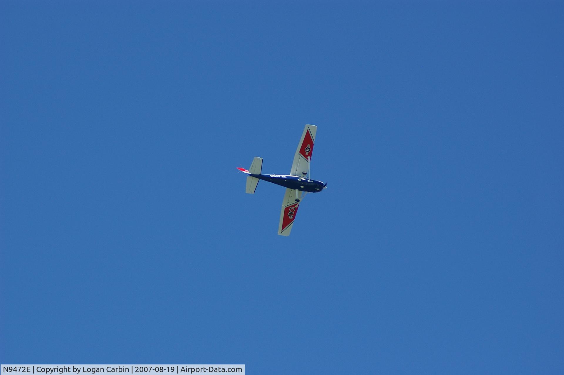 N9472E, 1984 Cessna 182R Skylane C/N 18268417, Spotterd flying circles over Cochiti Lake, New Mexico at approxamately 1000ft above ground level
