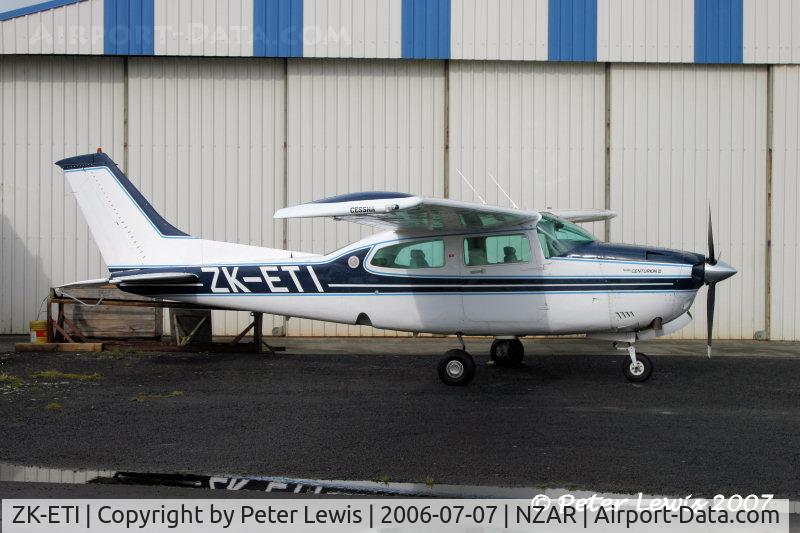 ZK-ETI, Cessna T210N Turbo Centurion C/N 21063724, Centurion II